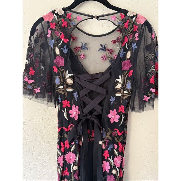 By Anthropologie Embroidered Floral Dress - threedaughtersproperties.com